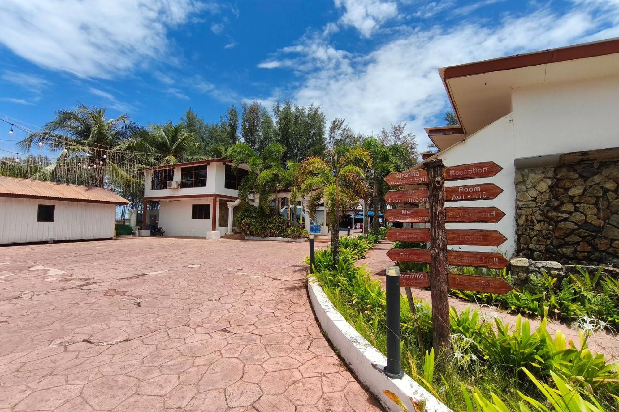 Alsafina Kijal Beach Resort & Restaurant Екстер'єр фото