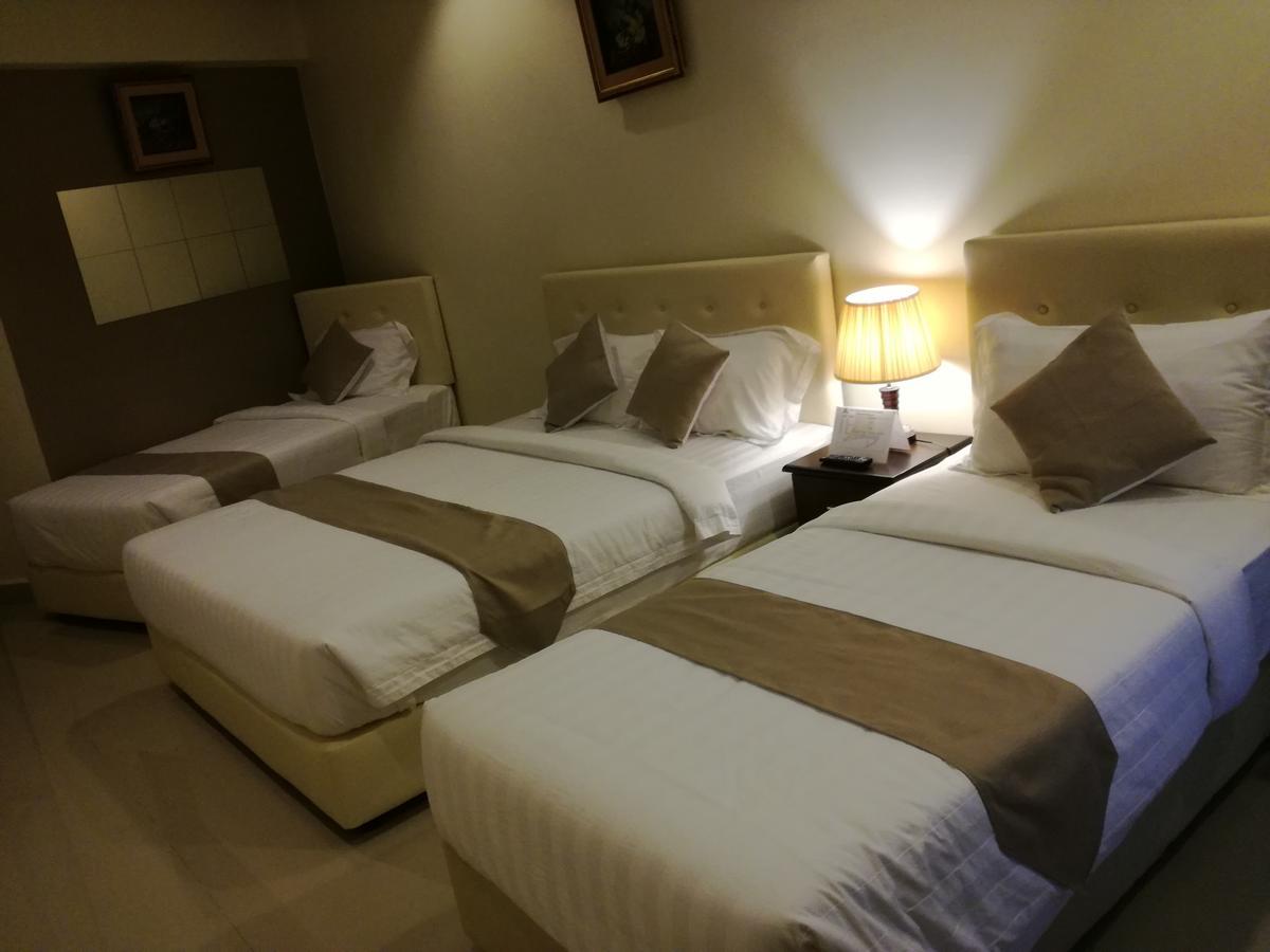 Alsafina Kijal Beach Resort & Restaurant Екстер'єр фото