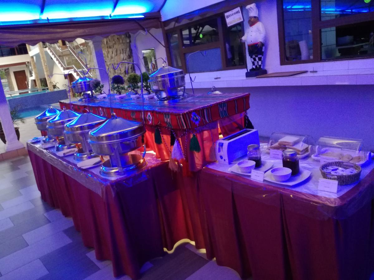 Alsafina Kijal Beach Resort & Restaurant Екстер'єр фото
