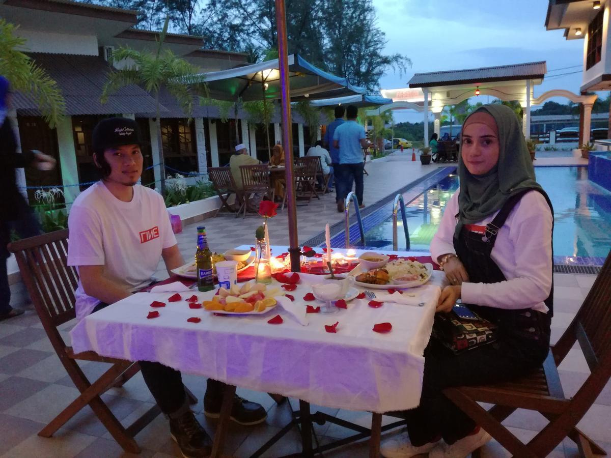 Alsafina Kijal Beach Resort & Restaurant Екстер'єр фото